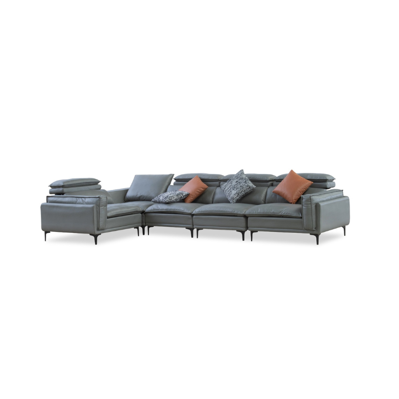 Aria Couch